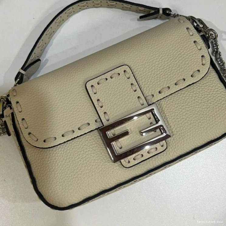 Cheap Baguette In Fendi Mini Leather Cuoio Bag Romano Selleria Beige 0805